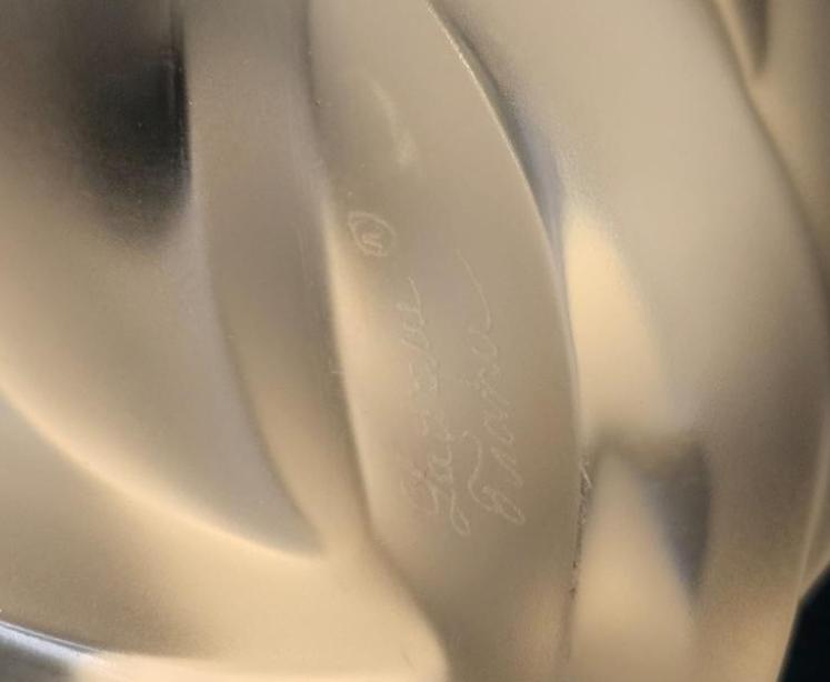  Lalique Heart Paperweight - Image 5