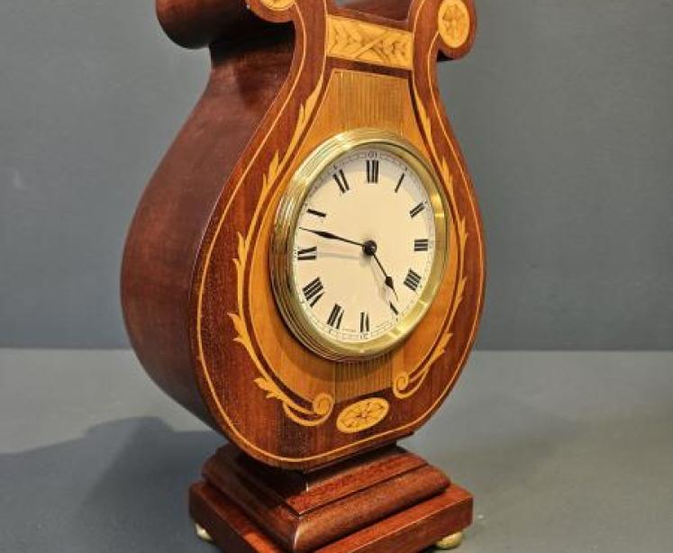 Fine Quality Swiss Inlaid Mantel Clock - Image 2