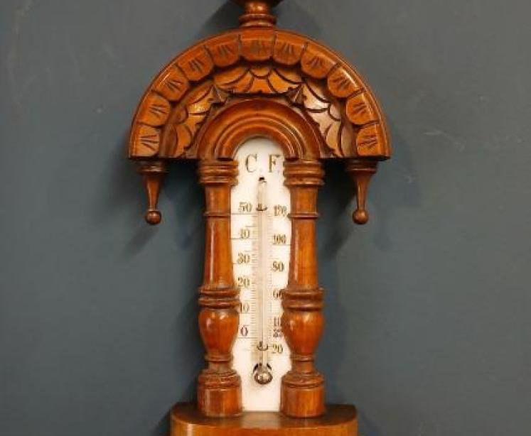 Victorian Walnut Pendant Banjo Barometer - Image 3