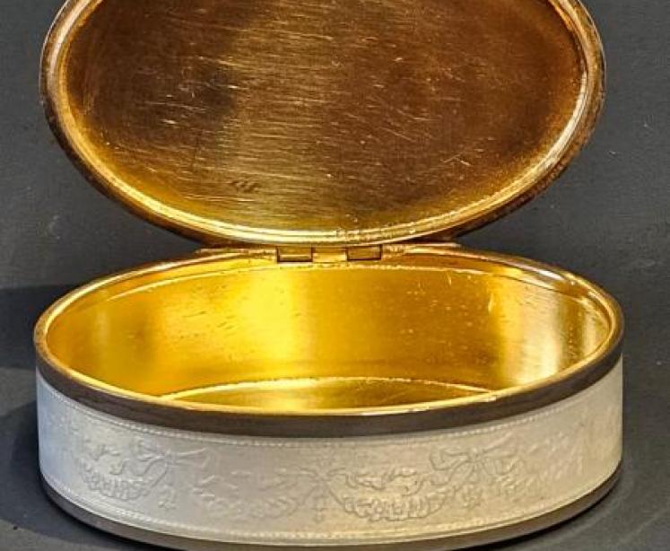 Outstanding Silver and Enamel Table Box - Image 4