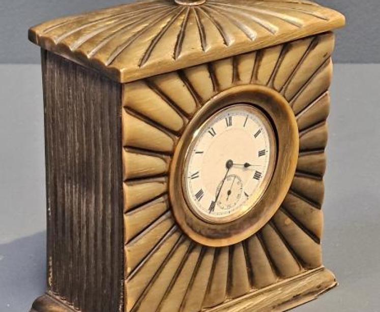 Victorian Horn Pocket Watch Holder - Image 4