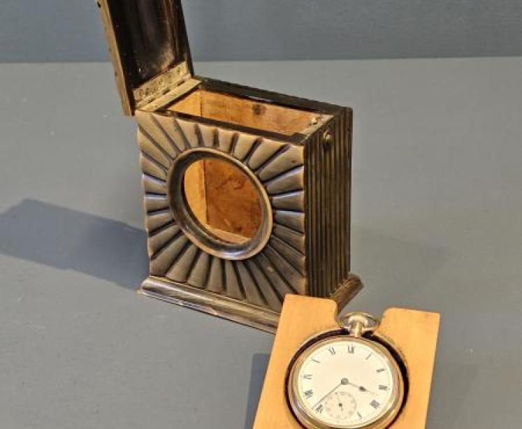 Victorian Horn Pocket Watch Holder - Image 5
