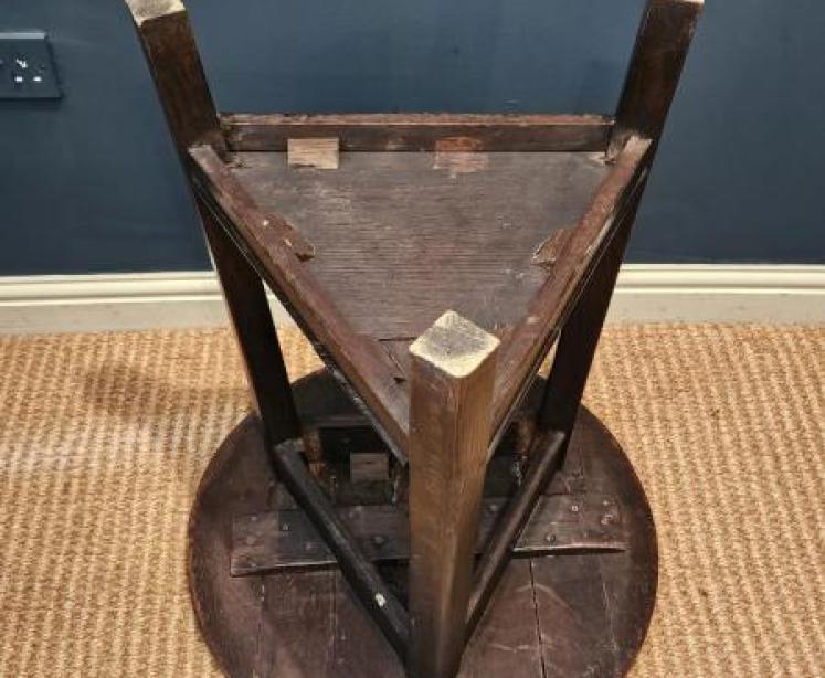 George III Oak Cricket Table - Image 3