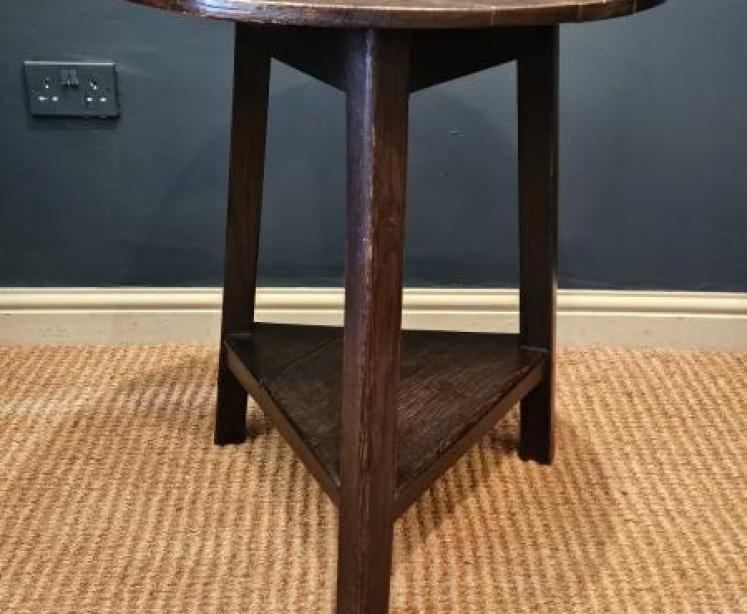 George III Oak Cricket Table - Image 4