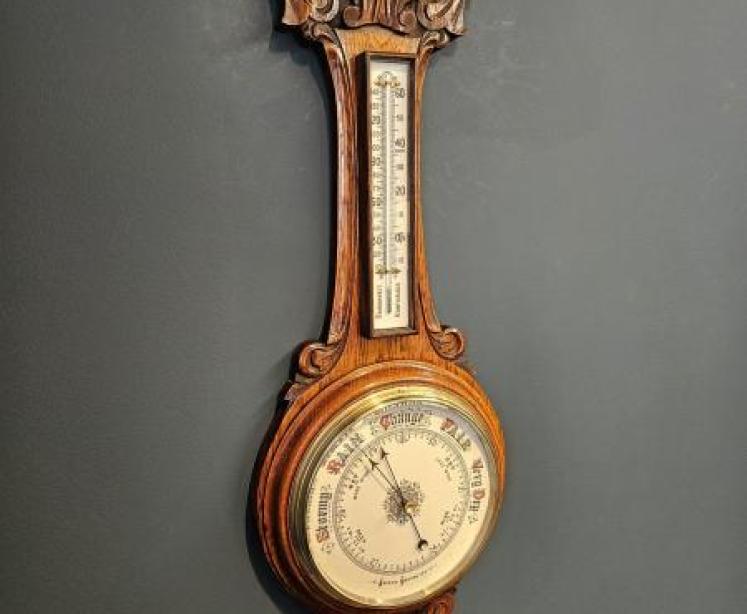 Superb Victorian Carved Oak Banjo Barometer - Image 4