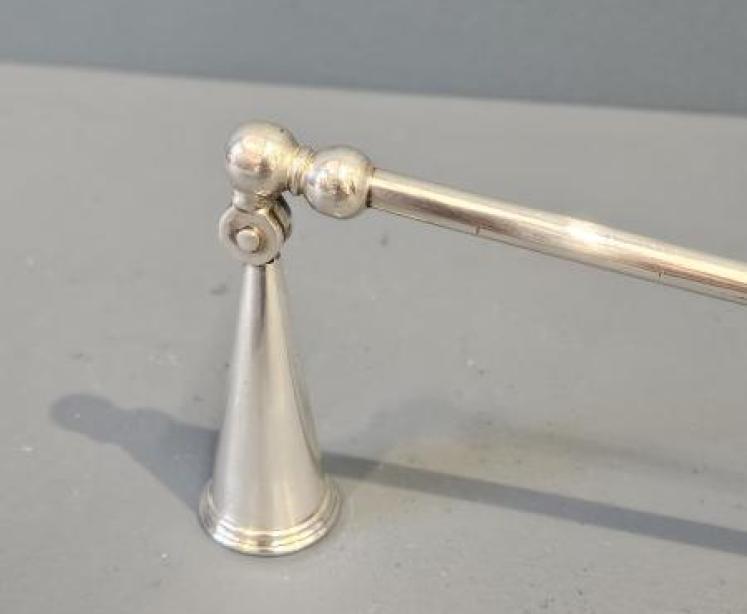 Rare Edwardian Long Handle Cast Silver Snuffer - Image 6