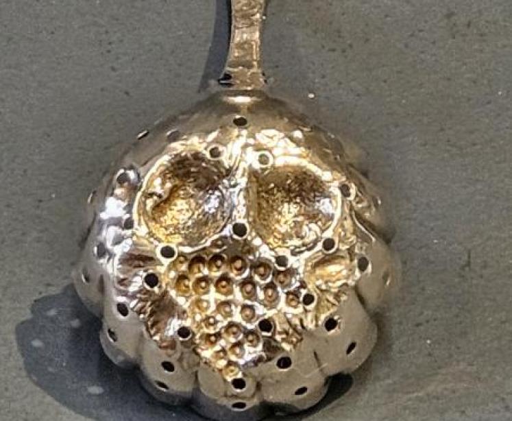 Georgian Edinburgh Silver Strainer  - Image 3