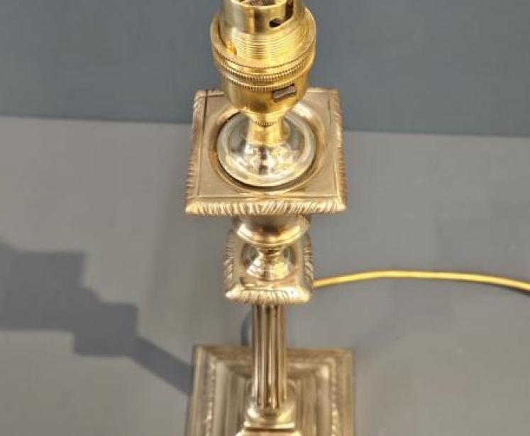 Edwardian Cast Brass Table Lamp - Image 4