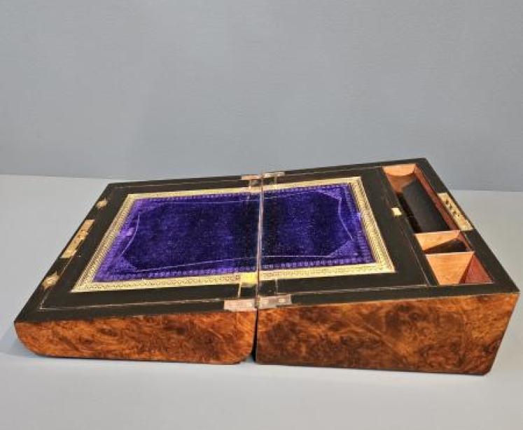Victorian Burr Walnut Writing Slope - Image 1