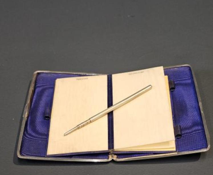 Victorian Silver Aide Memoire - Image 3