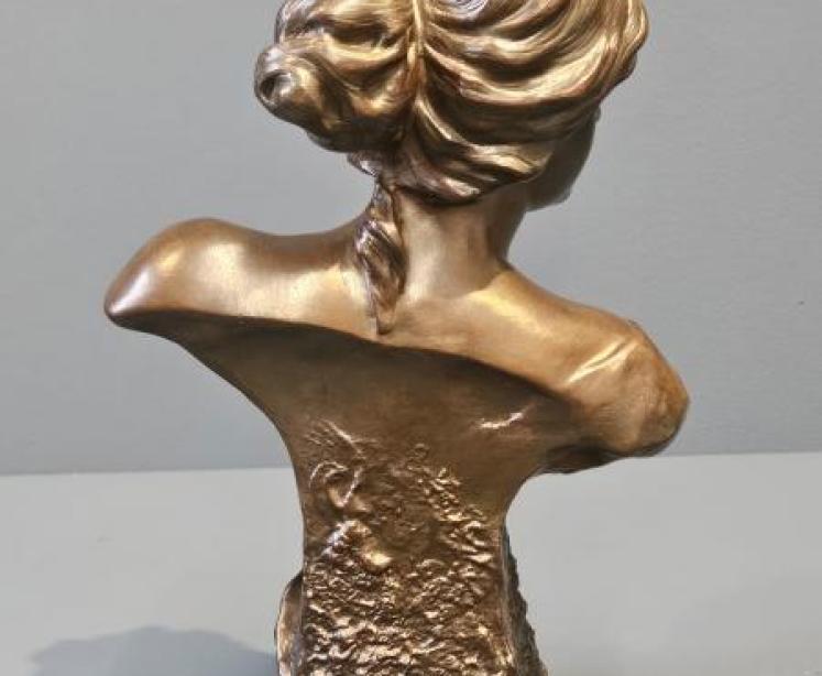 Art Nouveau Bronze Bust by Chiappe - Image 4