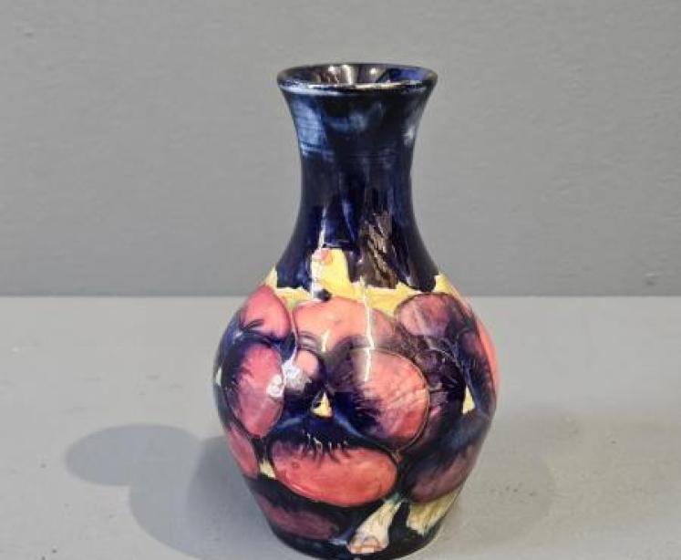 Moorcroft Pansy Bottle Vase - Image 5