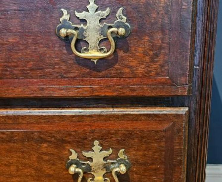 George III Oak Chest of Drawers - Image 2