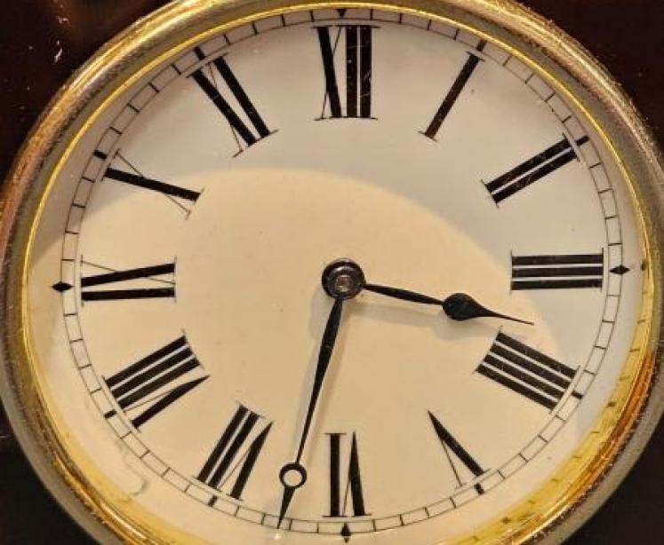 Small William Comyns Silver Gilt and Tortoise Shell Clock - Image 2