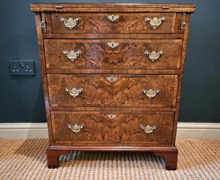Small Walnut Bachelors Chest - Image 1