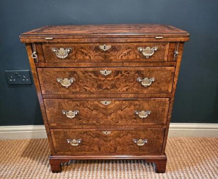 Small Walnut Bachelors Chest - Image 6