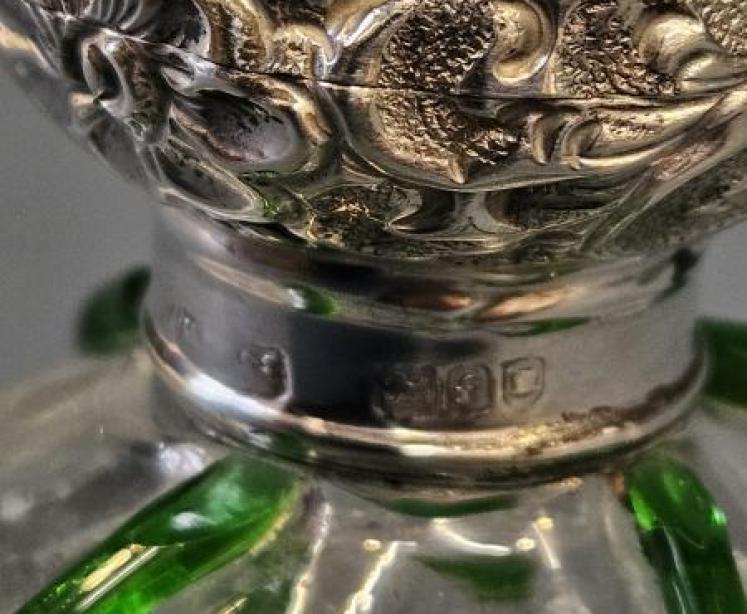 Art Nouveau Glass Silver Top Scent Bottle - Image 5