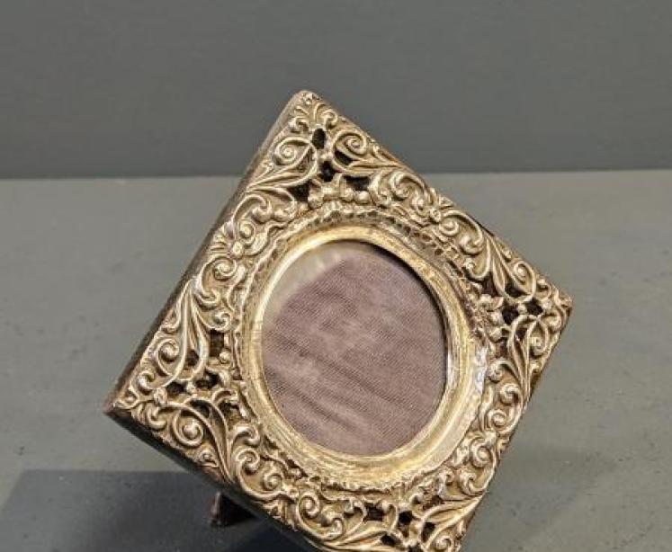 Edwardian Silver Photo Frame - Image 4