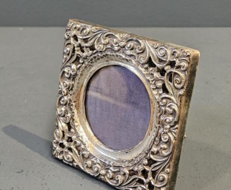 Edwardian Silver Photo Frame - Image 7