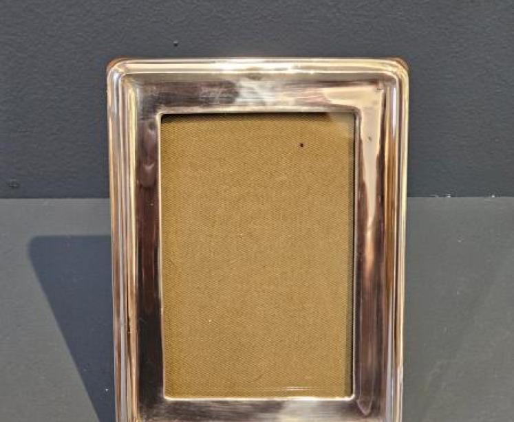 A George V period Silver Photo Frame - Image 1