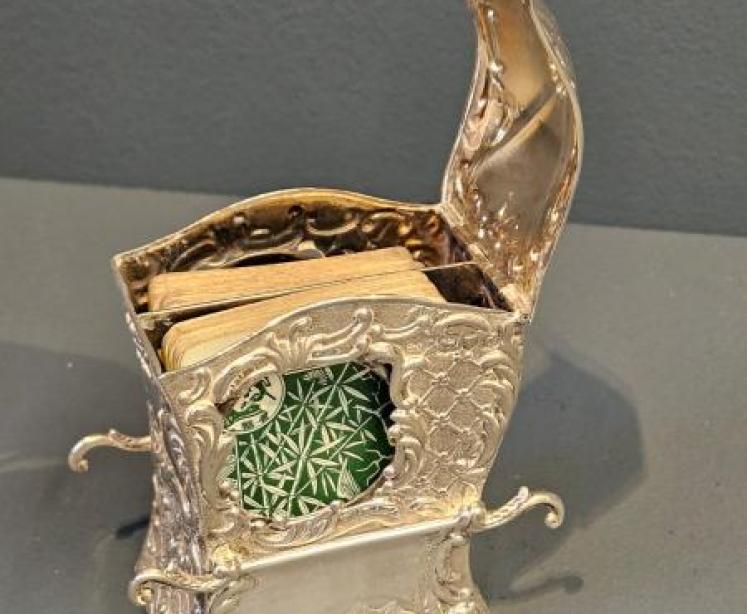 Unusual Victorian Silver Sedan Chair Card Case - Image 1