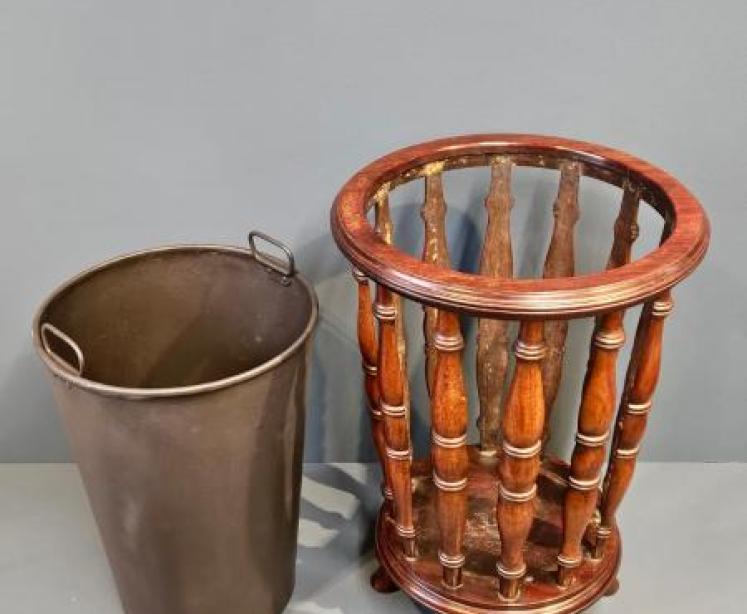 Georgian Mahogany Country House Stick Stand - Image 5