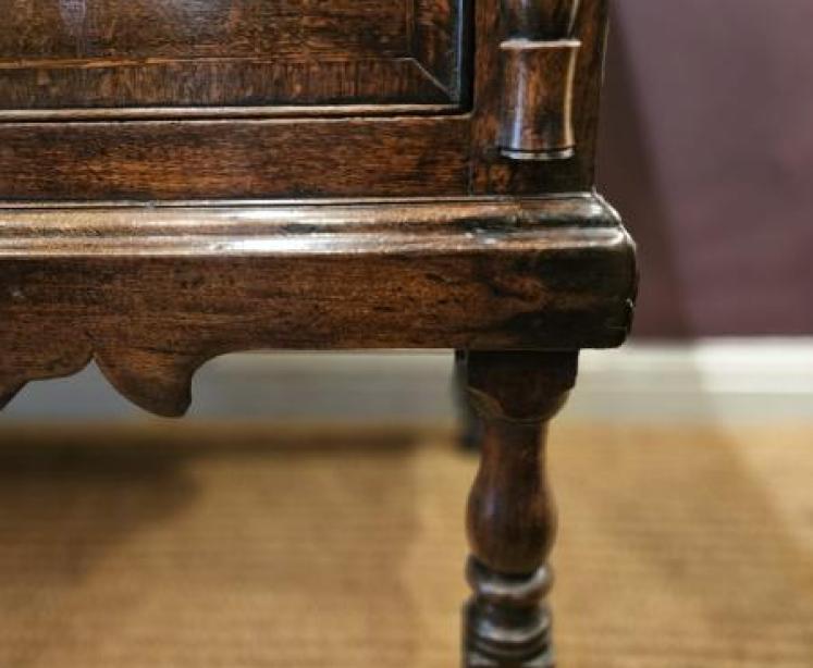 George II Three Drawer Oak Dresser  - Image 6