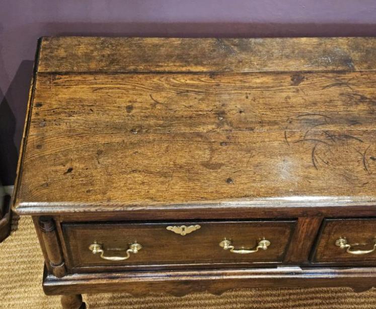 George II Three Drawer Oak Dresser  - Image 7