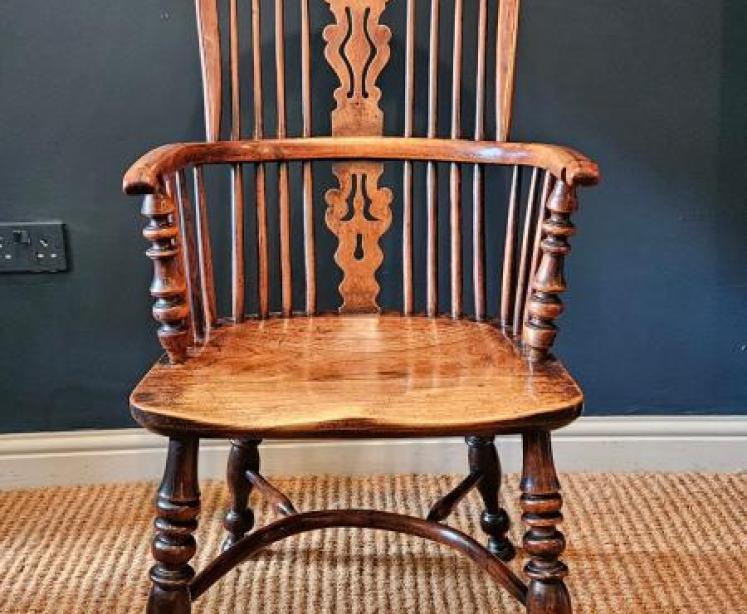 Superb Yew Wood High Back Windsor Chair  - Image 1