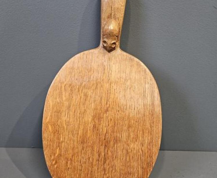 Thompsons of Kilburn Mouseman Adzed Oak Cheese Board - Image 5