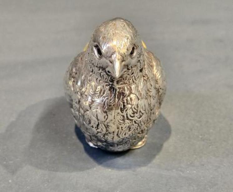 Large George V Silver Chick Pin Cushion - Image 2