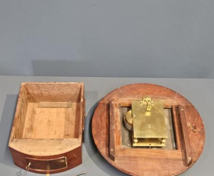 Victorian Mahogany 8 Day Convex Dial Fusee Wall Clock - Image 4