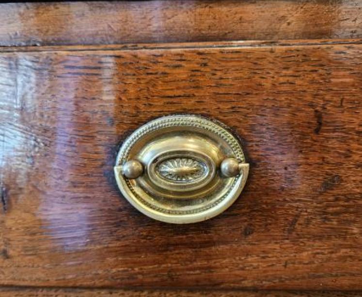 George II Oak Open Pot Board Dresser - Image 4