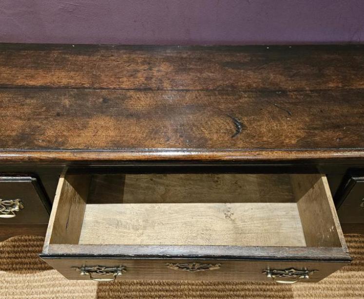 George II Shallow Proportioned Oak Dresser - Image 6