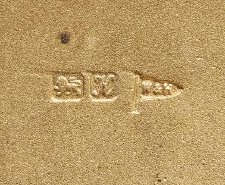 Chester Silver Squeeze Tobacco Pebble - Image 5