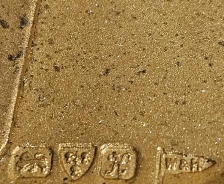 Chester Silver Squeeze Tobacco Pebble - Image 6