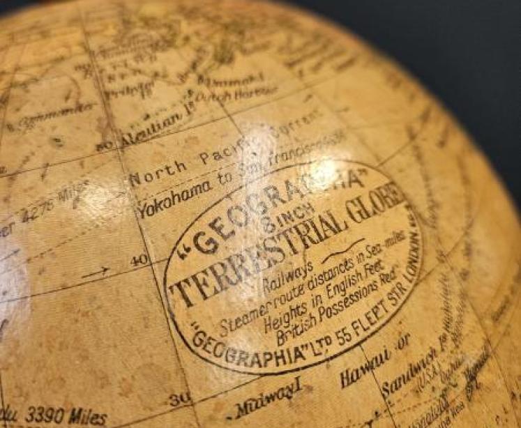8" Geographia Globe  - Image 2