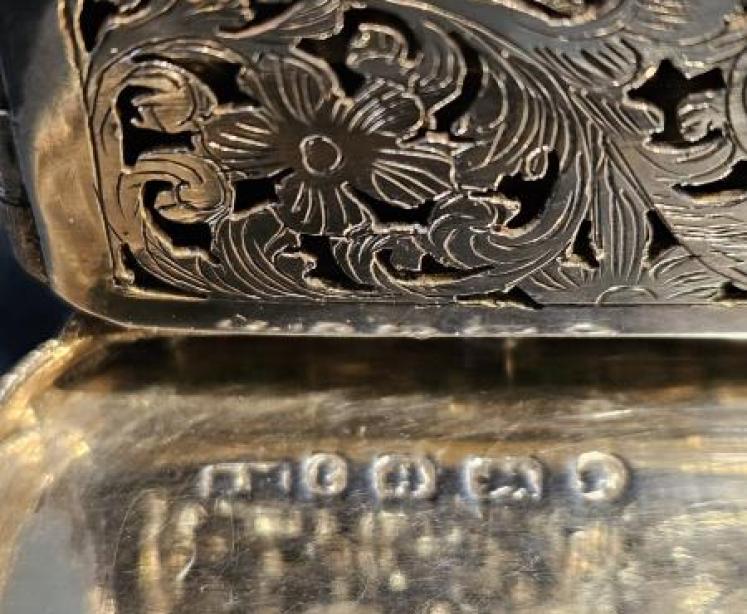 Fine Quality Victorian Silver Vinaigrette - Image 2