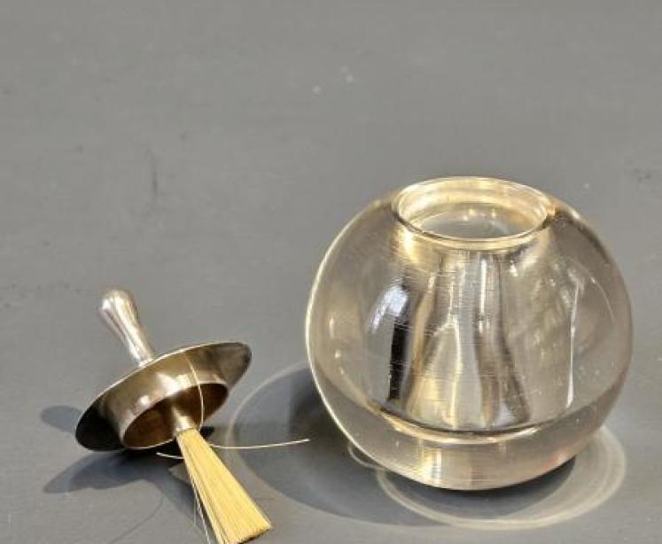 Silver Top Paperweight Glue Pot - Image 6