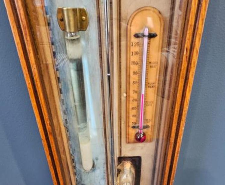 Victorian Oak Cased Fitzroy Barometer - Image 4