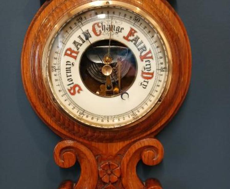Victorian Golden Oak Banjo Barometer - Image 2