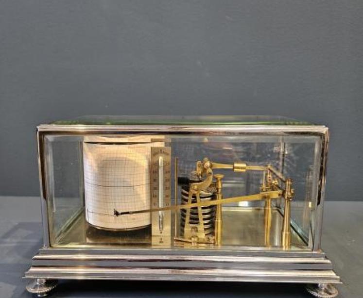 Unusual Edwardian Brass and Nickel Plated Case Barograph - Image 5