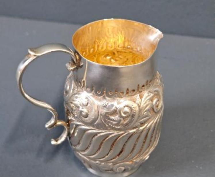 Small Victorian Silver Cream Jug - Image 5