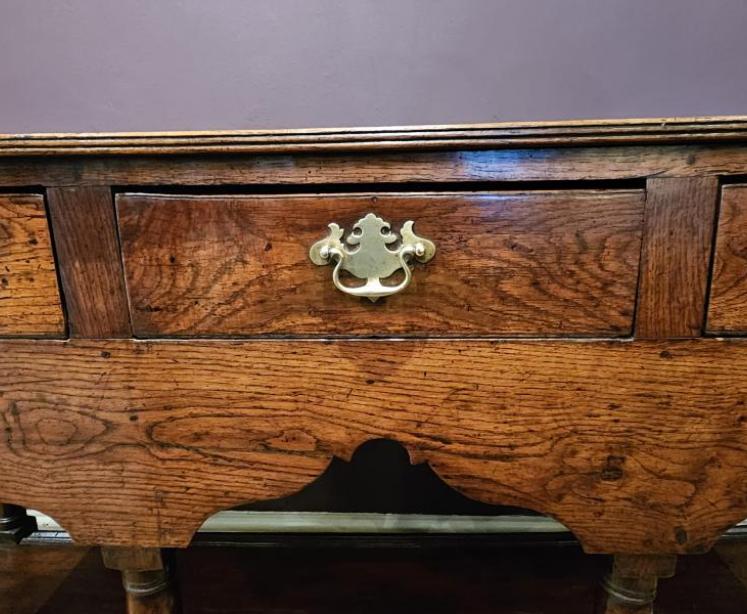 George III Country House Oak Dresser - Image 6