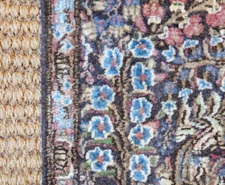 Unusual Fine Quality Persian Pure Wool Rug - Image 3