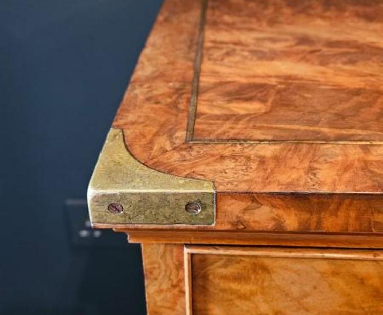 Victorian Edwards and Roberts Shallow Proportioned Burr Walnut Campaign Style Chest - Image 3