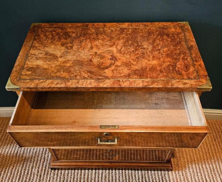 Victorian Edwards and Roberts Shallow Proportioned Burr Walnut Campaign Style Chest - Image 4