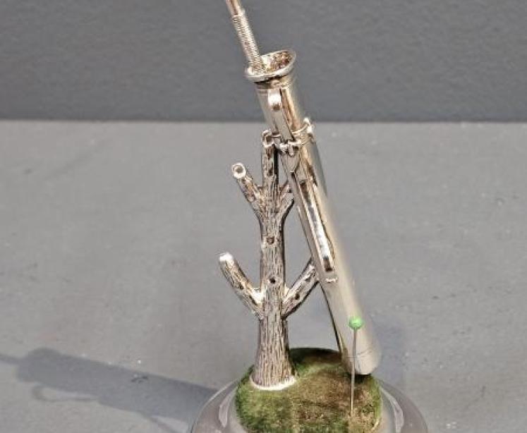 Silver Golf Bag Pin Cushion - Image 2