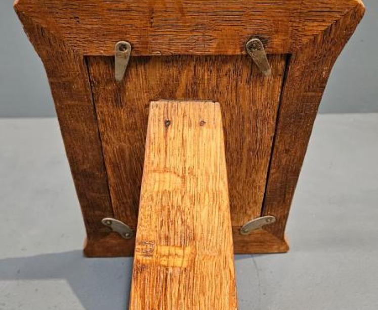 Edwardian Embossed Silver Photo Frame  - Image 6