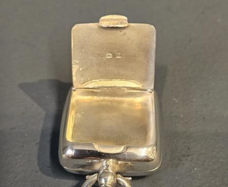 Sovereign and Stamp Case - Image 2